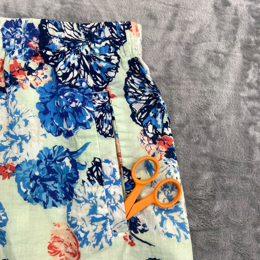 J.Crew Women's Floral A Line Skirt Size M Blue White Floral Summer Lightweight - Picture 3 of 8